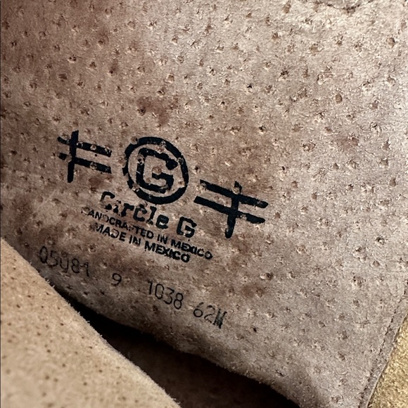 Circle G by Corral Ladies Harness Ankle Cognac Bootie Shoes, model Q5058 - Picture 10 of 11